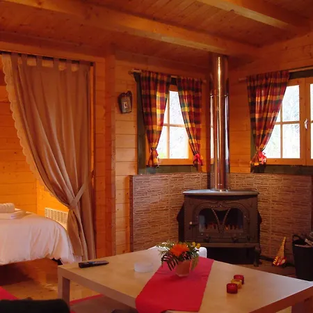 Wild Life Chalets * Rafína