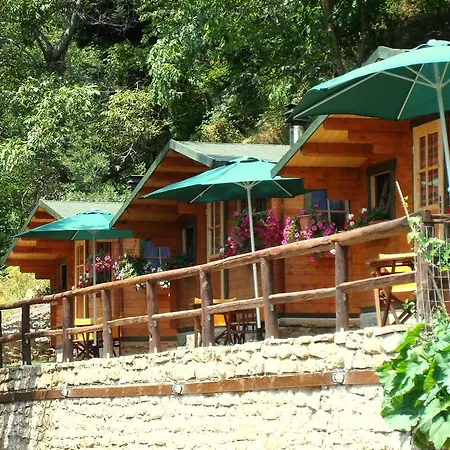 Wild Life Chalets Сasa de vacaciones *