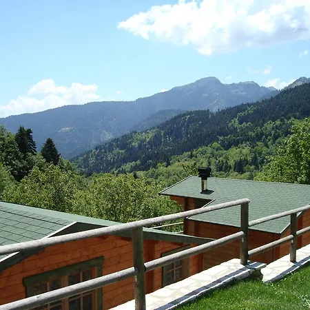 Wild Life Chalets Rafína